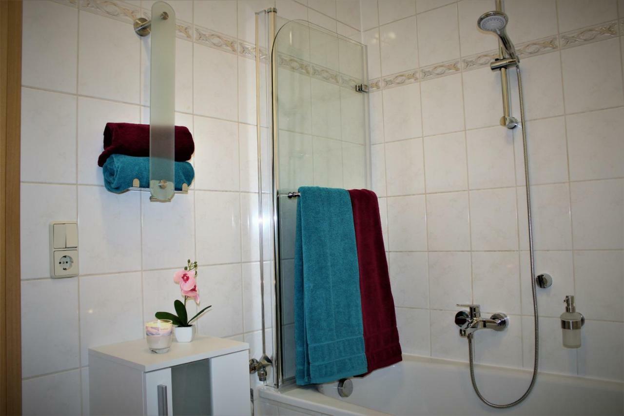 Salzhausblick Business Apartments - Zentrale Lage Am Salzhaus - Mwst-Rechnung Verfuegbar Цитау Екстериор снимка